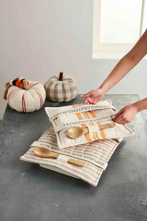 Thankful Casserole Carrier and Spoon Set